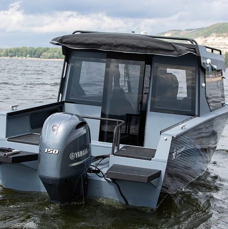 Realcraft 600 Cabin Realcraft 600 Cabin