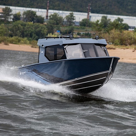 Realcraft 600 Cabin Realcraft 600 Cabin